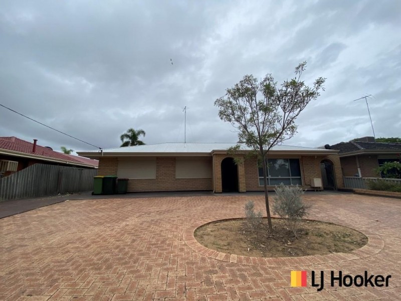 52 Sussex Street, Spearwood WA 6163