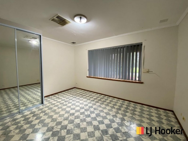 52 Sussex Street, Spearwood WA 6163