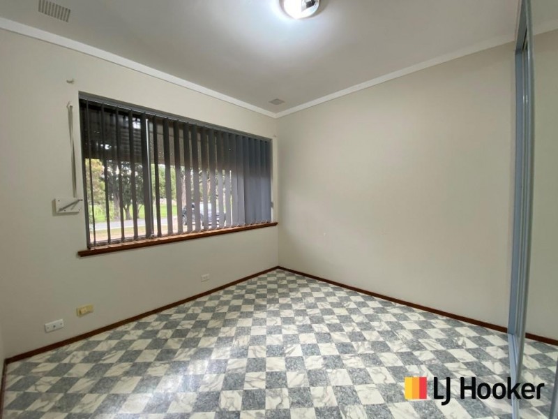 52 Sussex Street, Spearwood WA 6163