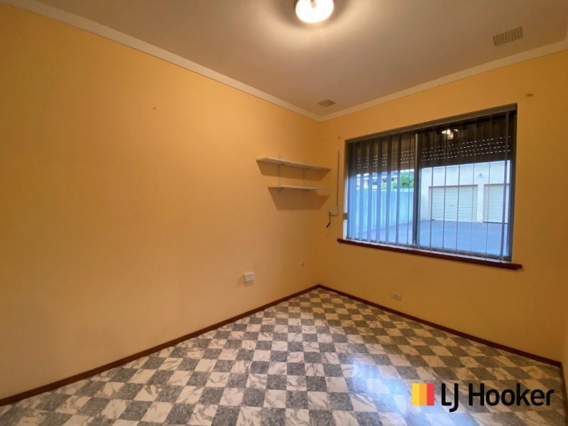 52 Sussex Street, Spearwood WA 6163