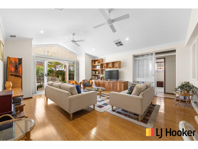22 The Escarpment, Willetton WA 6155