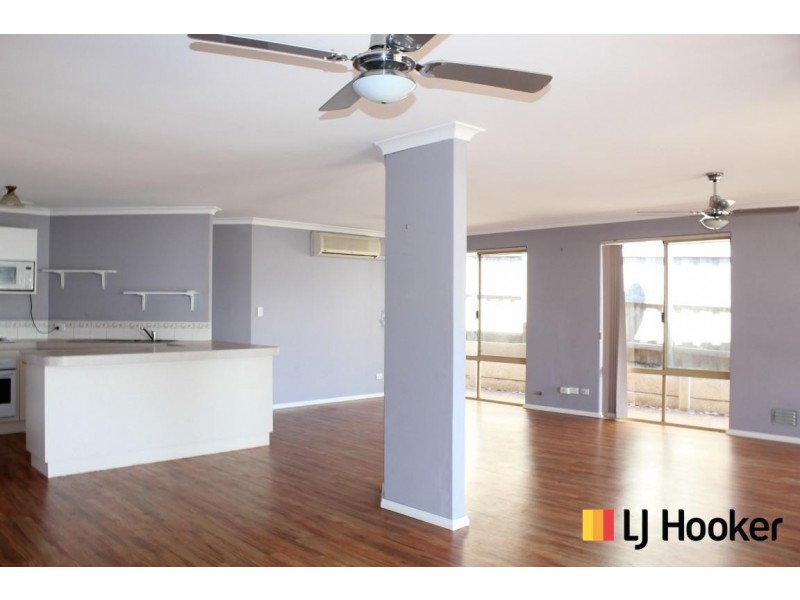 35 Thornbill Loop, Beeliar WA 6164