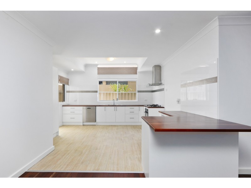 13A Horrocks Road, Booragoon WA 6154