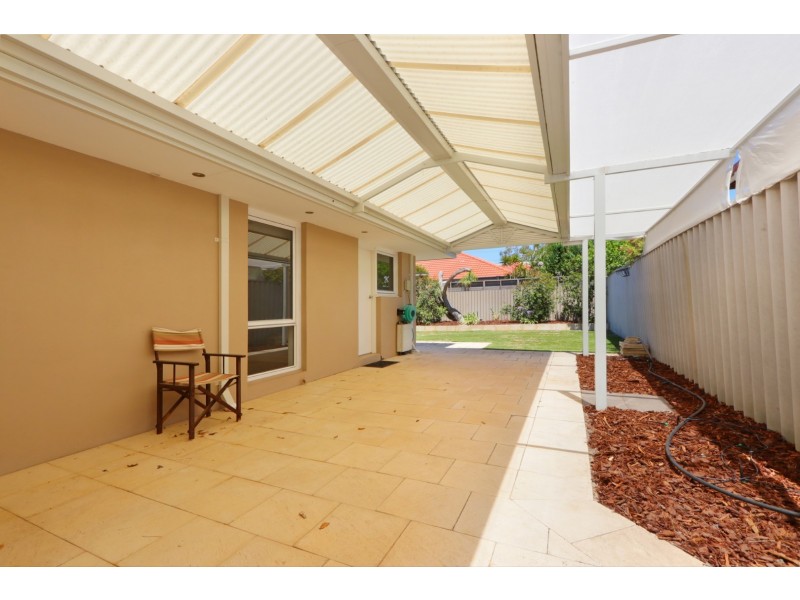 13A Horrocks Road, Booragoon WA 6154