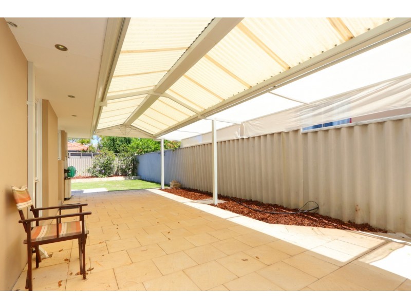 13A Horrocks Road, Booragoon WA 6154