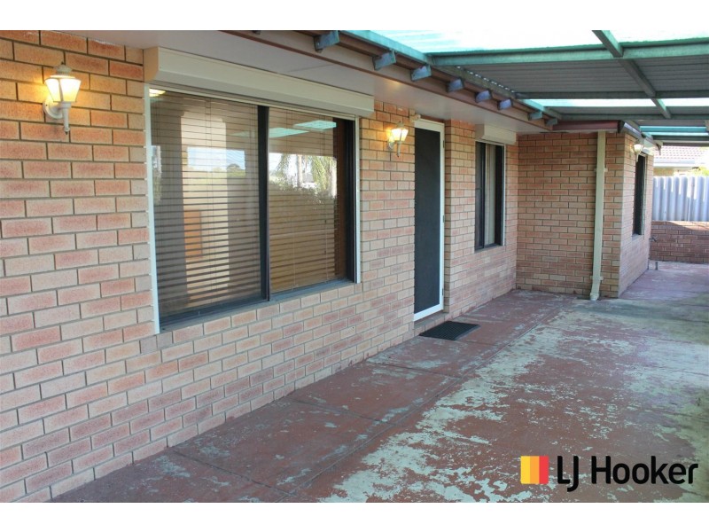 10 Pambula Court, South Lake WA 6164