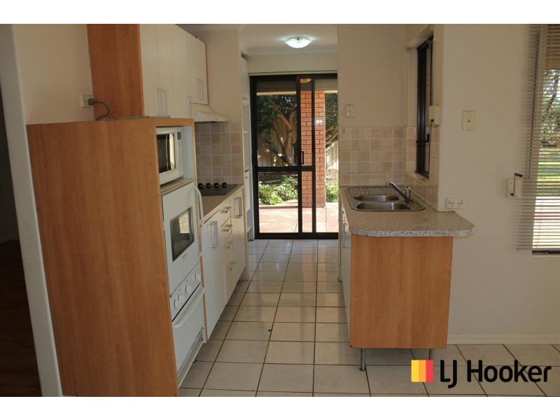 10 Pambula Court, South Lake WA 6164