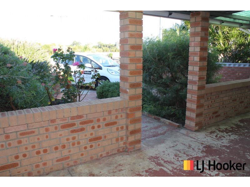 10 Pambula Court, South Lake WA 6164