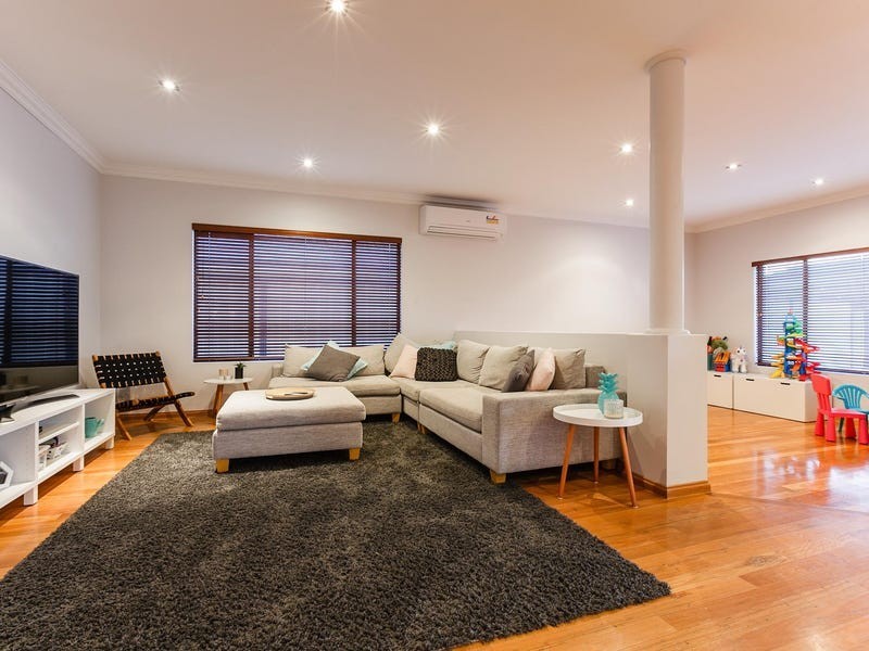 364 Wentworth Parade, Success WA 6164