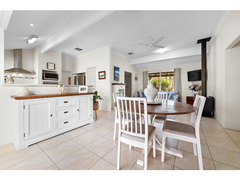 36 Leslie Road, Wandi WA 6167