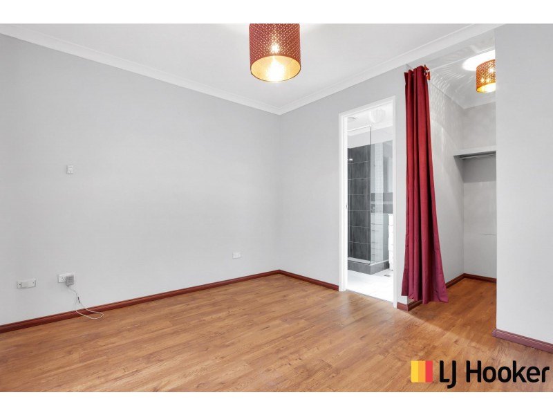 2 Chuditch Close, Brookdale WA 6112