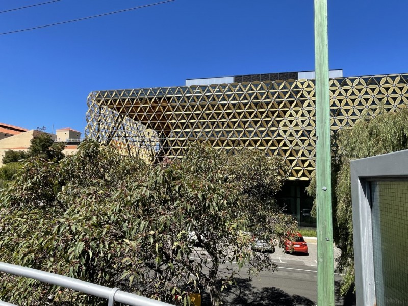 1A/35 Fairway, Crawley WA 6009