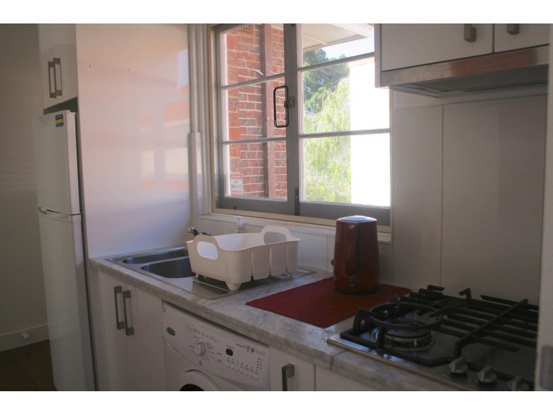 1B/35 Fairway, Crawley WA 6009