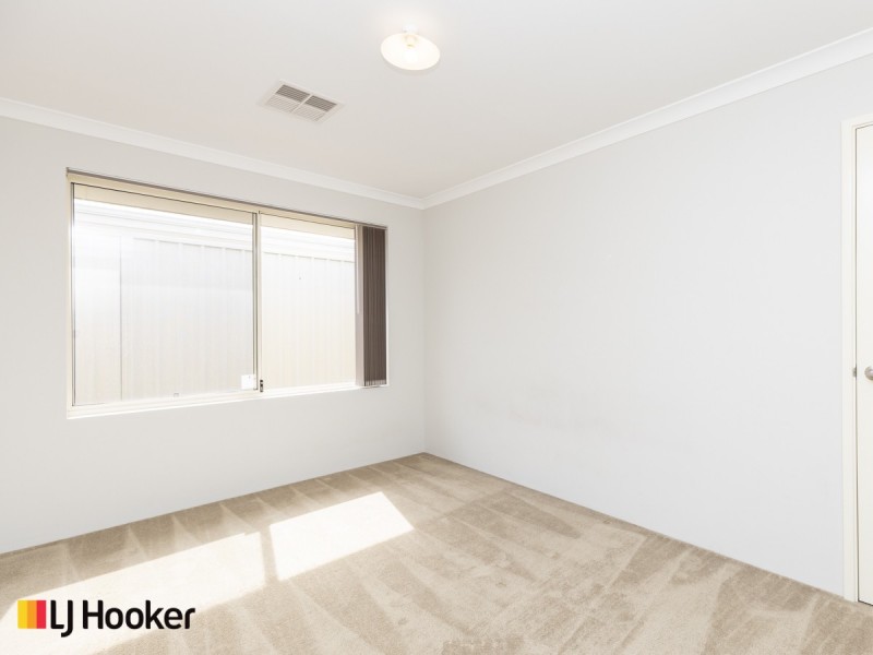 36 Marginata Parkway, Canning Vale WA 6155