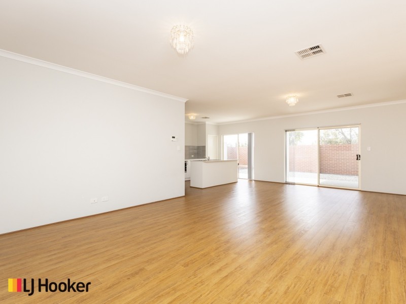 36 Marginata Parkway, Canning Vale WA 6155