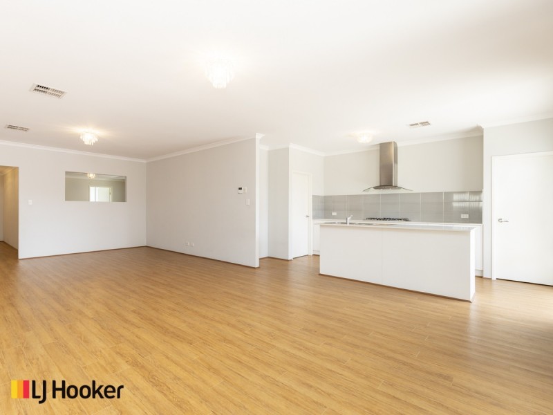 36 Marginata Parkway, Canning Vale WA 6155