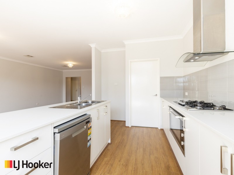 36 Marginata Parkway, Canning Vale WA 6155