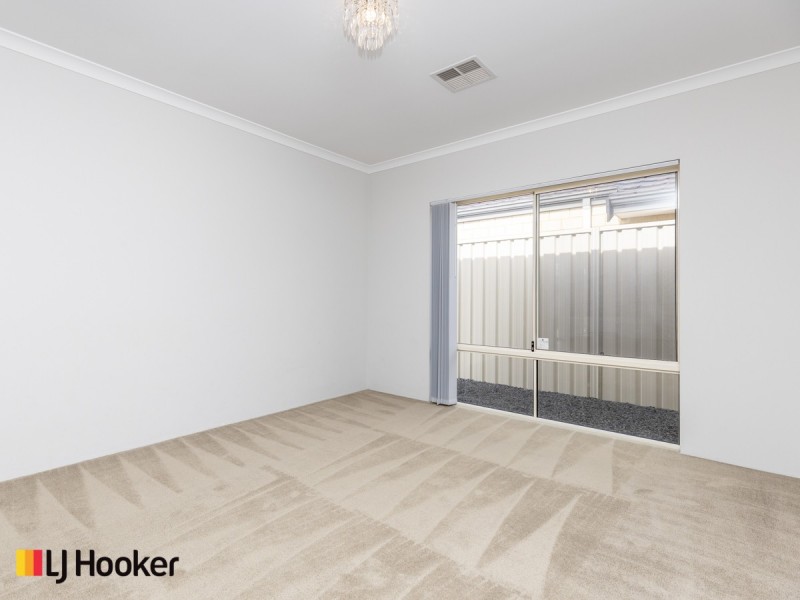 36 Marginata Parkway, Canning Vale WA 6155