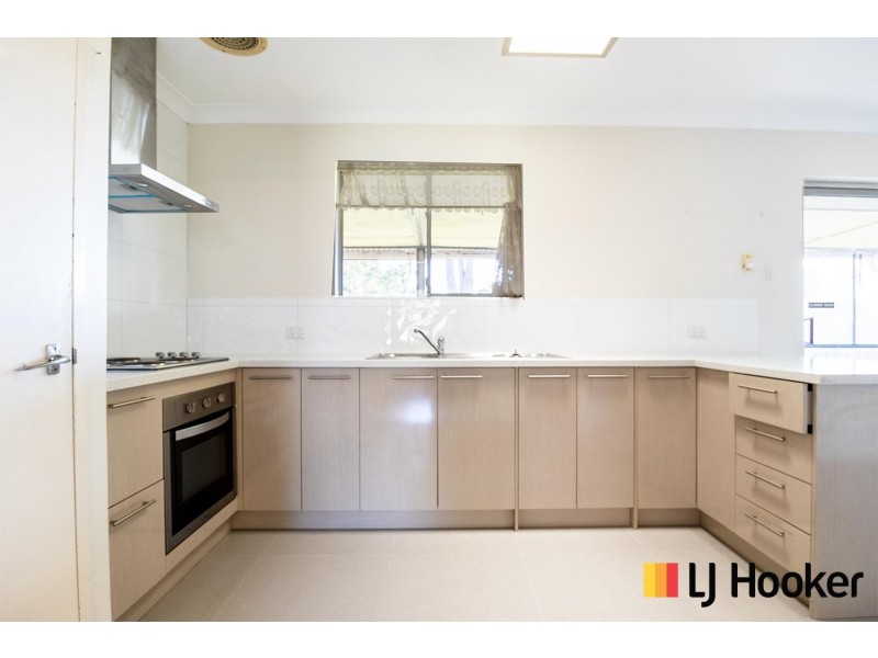 17 Elvington Way, Thornlie WA 6108