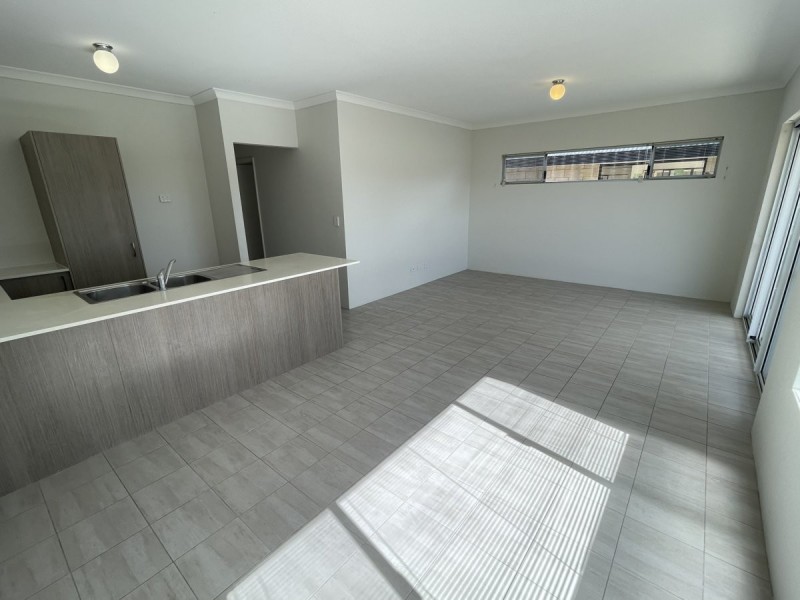 3 Heathcote Road, Seville Grove WA 6112