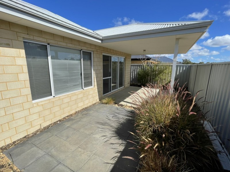 3 Heathcote Road, Seville Grove WA 6112