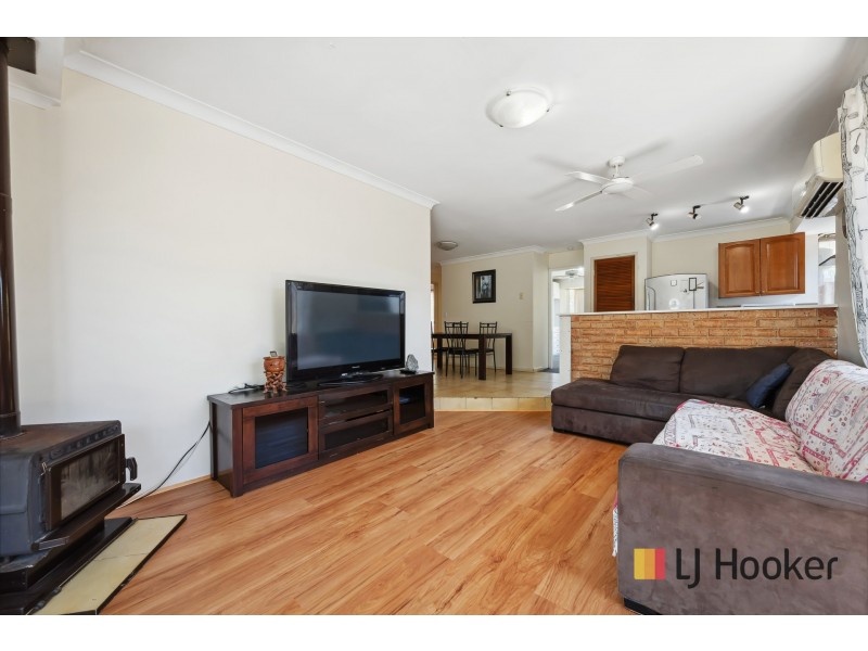 22 Rebecca Place, South Lake WA 6164