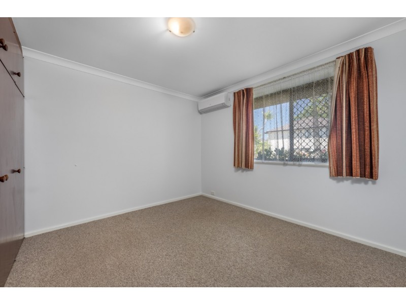 16 Tudor Avenue, Shelley WA 6148