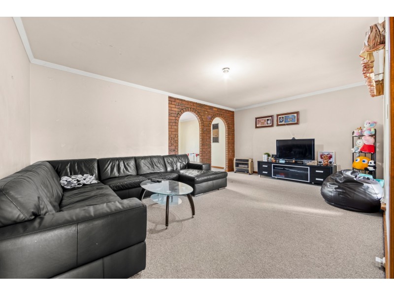 8 Panamuna Drive, Willetton WA 6155