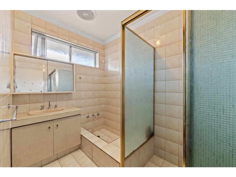 8 Panamuna Drive, Willetton WA 6155