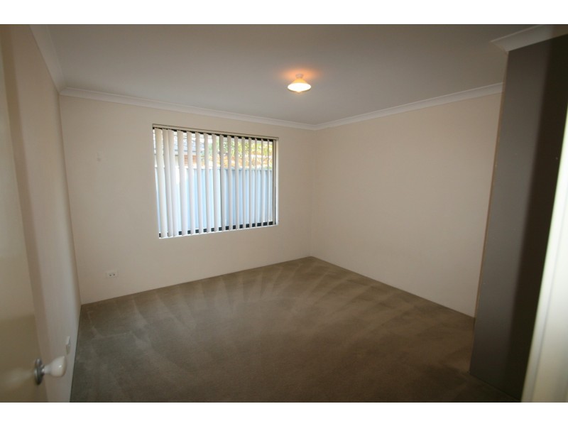 27 Minstrell Road, Bertram WA 6167