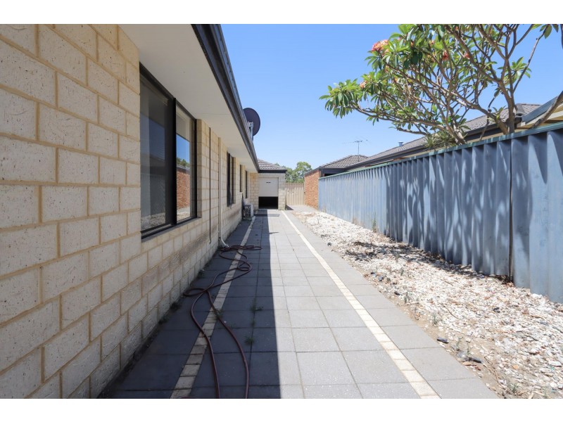 27 Minstrell Road, Bertram WA 6167