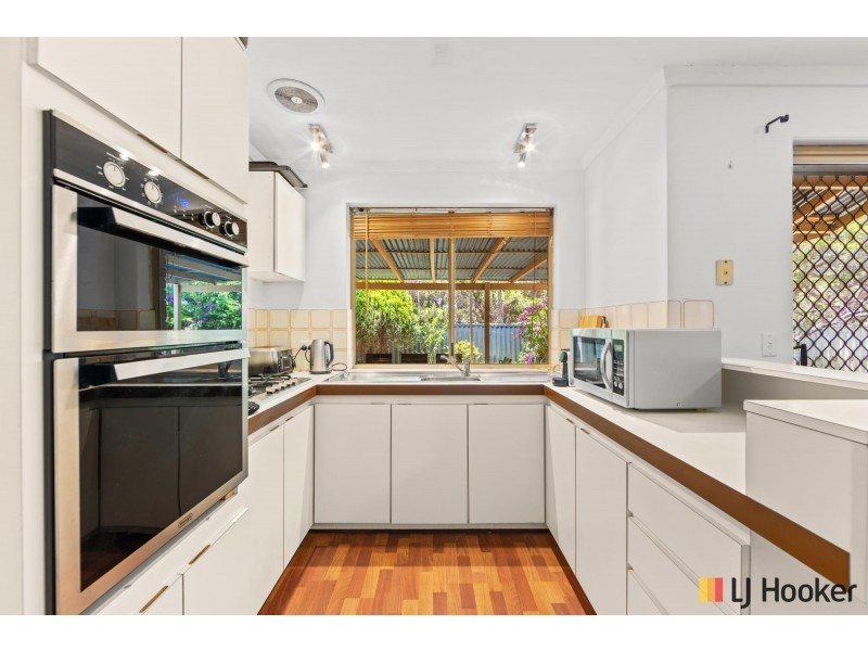 2/22 Collinson Way, Leeming WA 6149