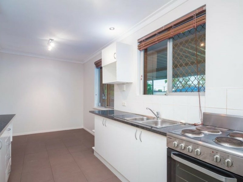 14 Namoi Place, Armadale WA 6112