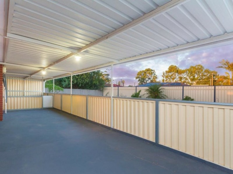 14 Namoi Place, Armadale WA 6112