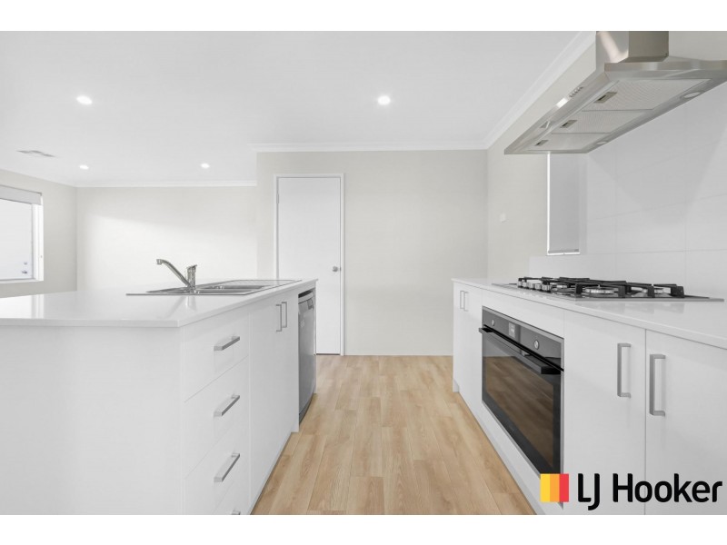 10 Herd Lane, Byford WA 6122