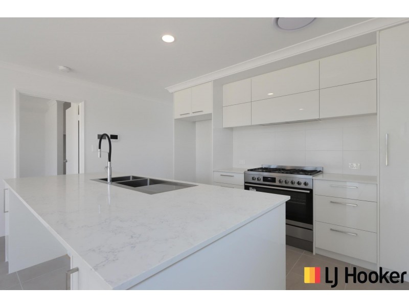 9 Atmosphere Loop, Southern River WA 6110