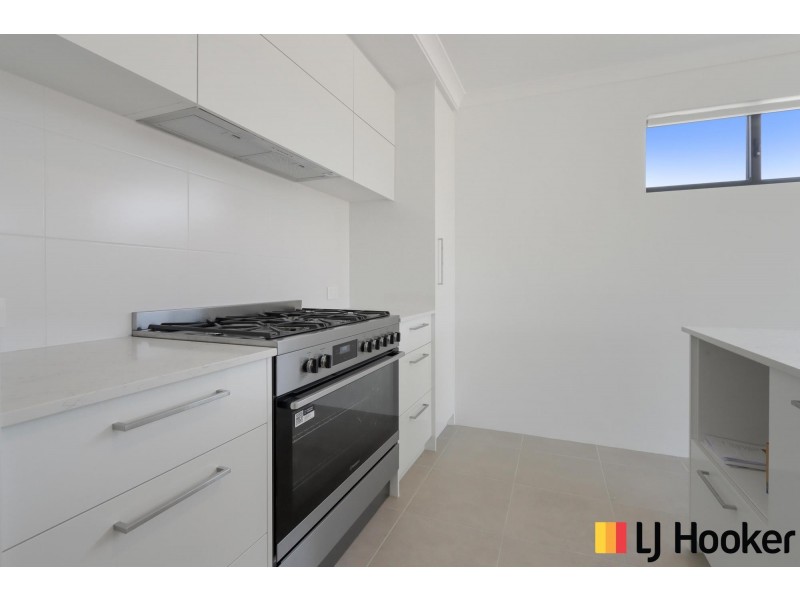 9 Atmosphere Loop, Southern River WA 6110