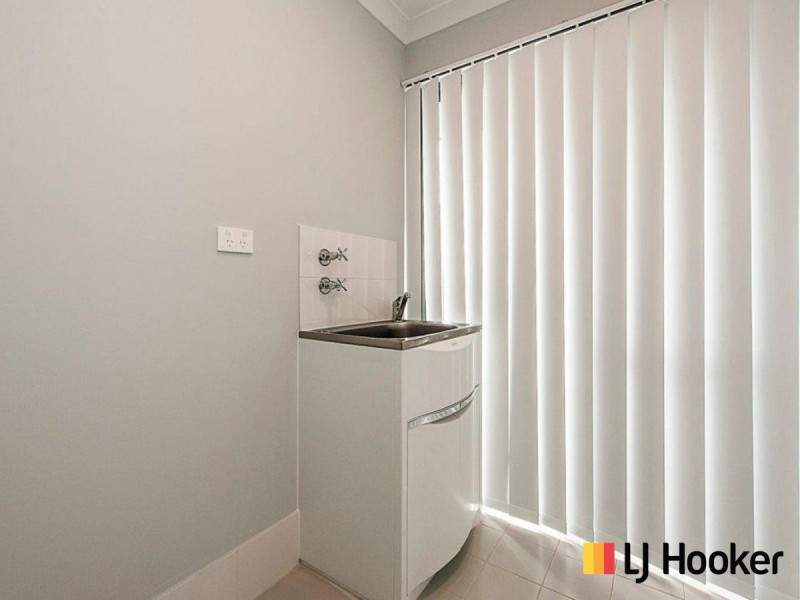 32 Vignerons Loop, Hocking WA 6065