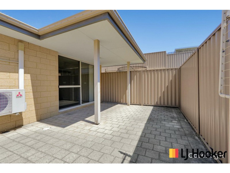 6b Lomond Way, Seville Grove WA 6112