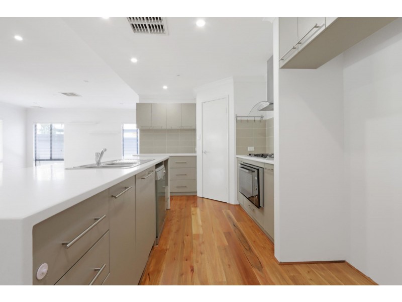 178 Glen Iris Drive, Jandakot WA 6164