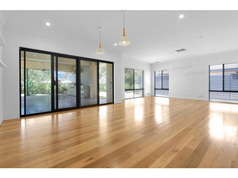 178 Glen Iris Drive, Jandakot WA 6164