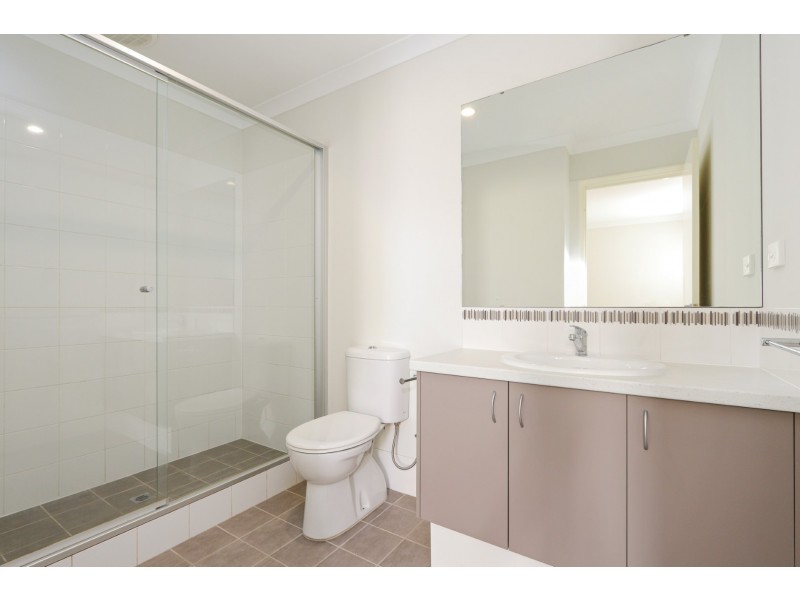 10C Terracina Parkway, Piara Waters WA 6112