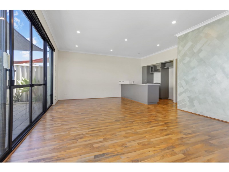 42 Blackrock Avenue, Butler WA 6036