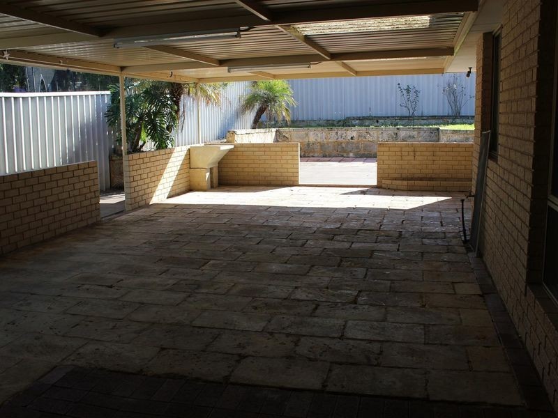 26 Conigrave Road, Yangebup WA 6164