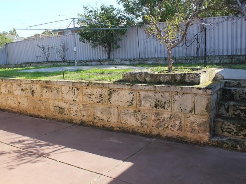 26 Conigrave Road, Yangebup WA 6164