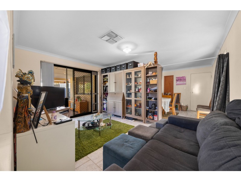 14 Calophylla Way, High Wycombe WA 6057