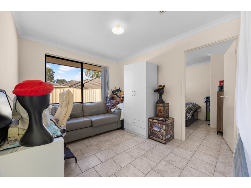 14 Calophylla Way, High Wycombe WA 6057