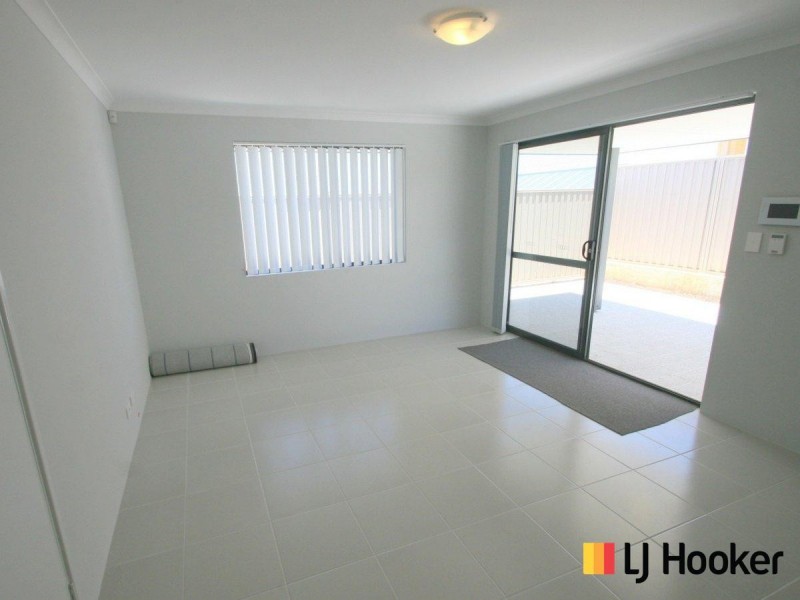 29b McLaren Ave, Beeliar WA 6164