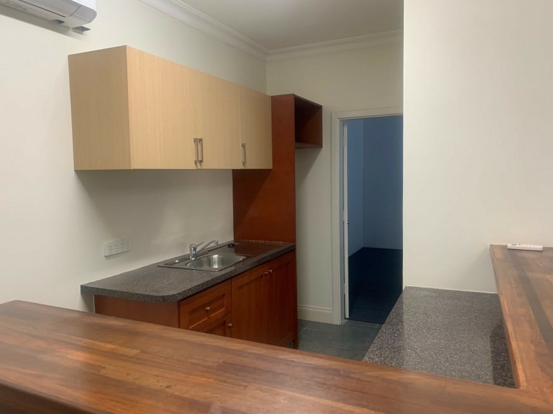 6B Bowen Street, Kardinya WA 6163