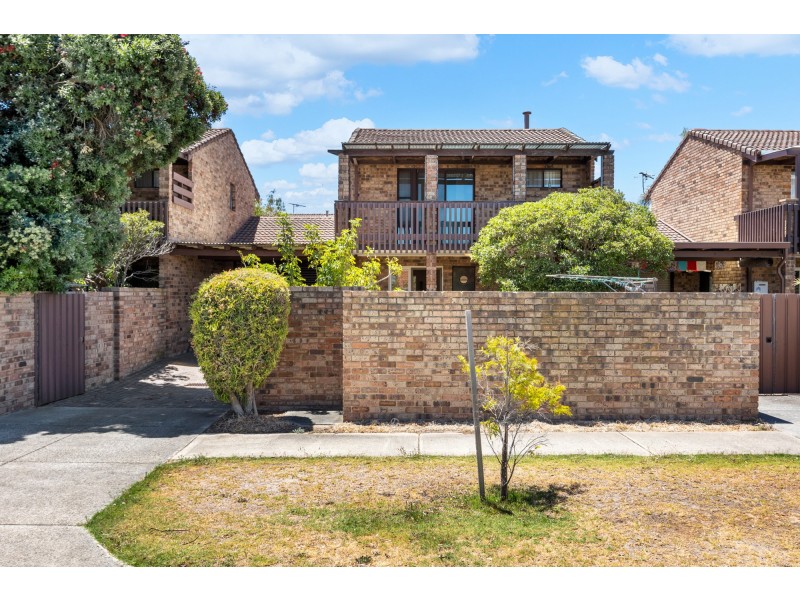 5/7 Fisher Street, Rockingham WA 6168